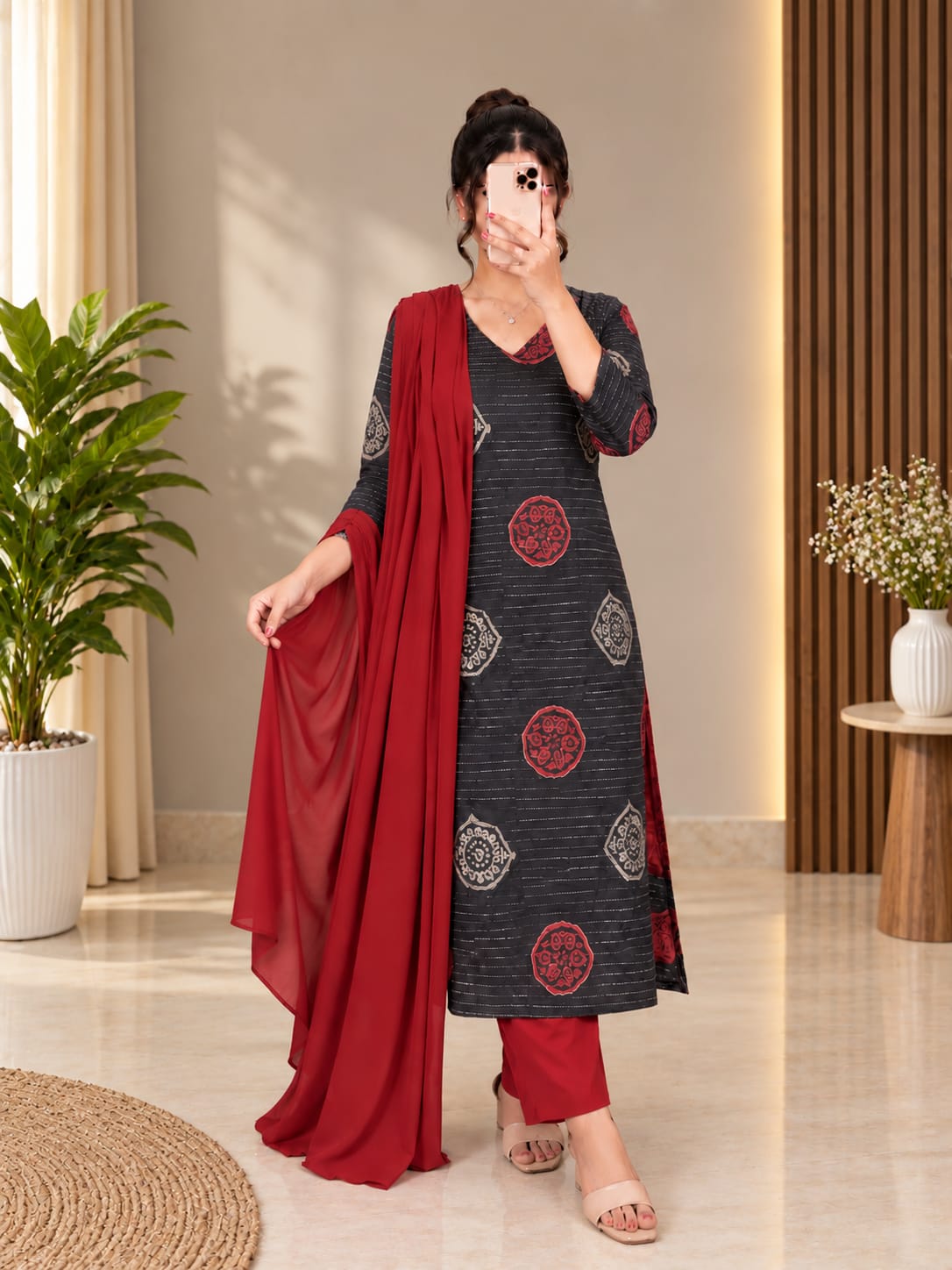 Charcol Maroon Motif Printed Kurti Set